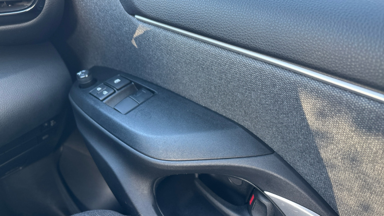 Toyota Yaris 1.5 Hybrid Icon 5dr CVT Hybrid Hatchback